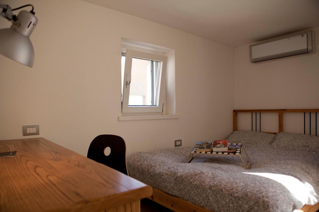 Apartamento Cozy Loft In Roma Exterior foto